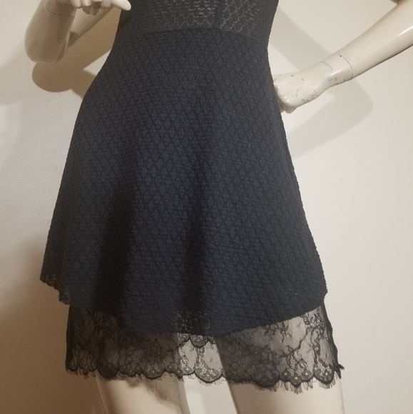 Free People (INTIMATELY) Black Dress. - Picture 4 of 8